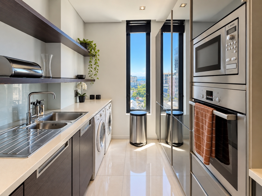 2 Bedroom Property for Sale in Cape Town City Centre Western Cape